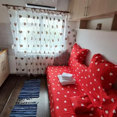 Garsoniera Plaja Modern Centru Apartament Constanţa